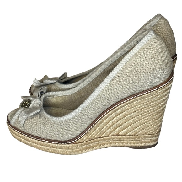 TORY BURCH BOW WEDGE - Picture 2 of 5